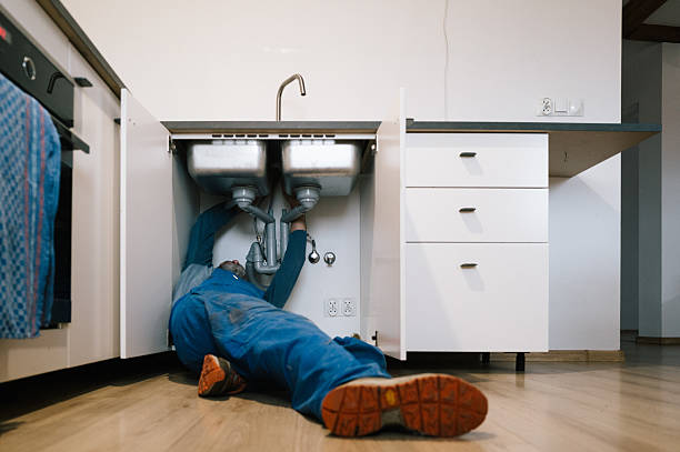 Professional Emergency Plumber technician working in Pleasant Garden, NC